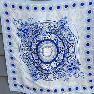 Wensli Blue White 10% Silk Scarf NiB NWT!